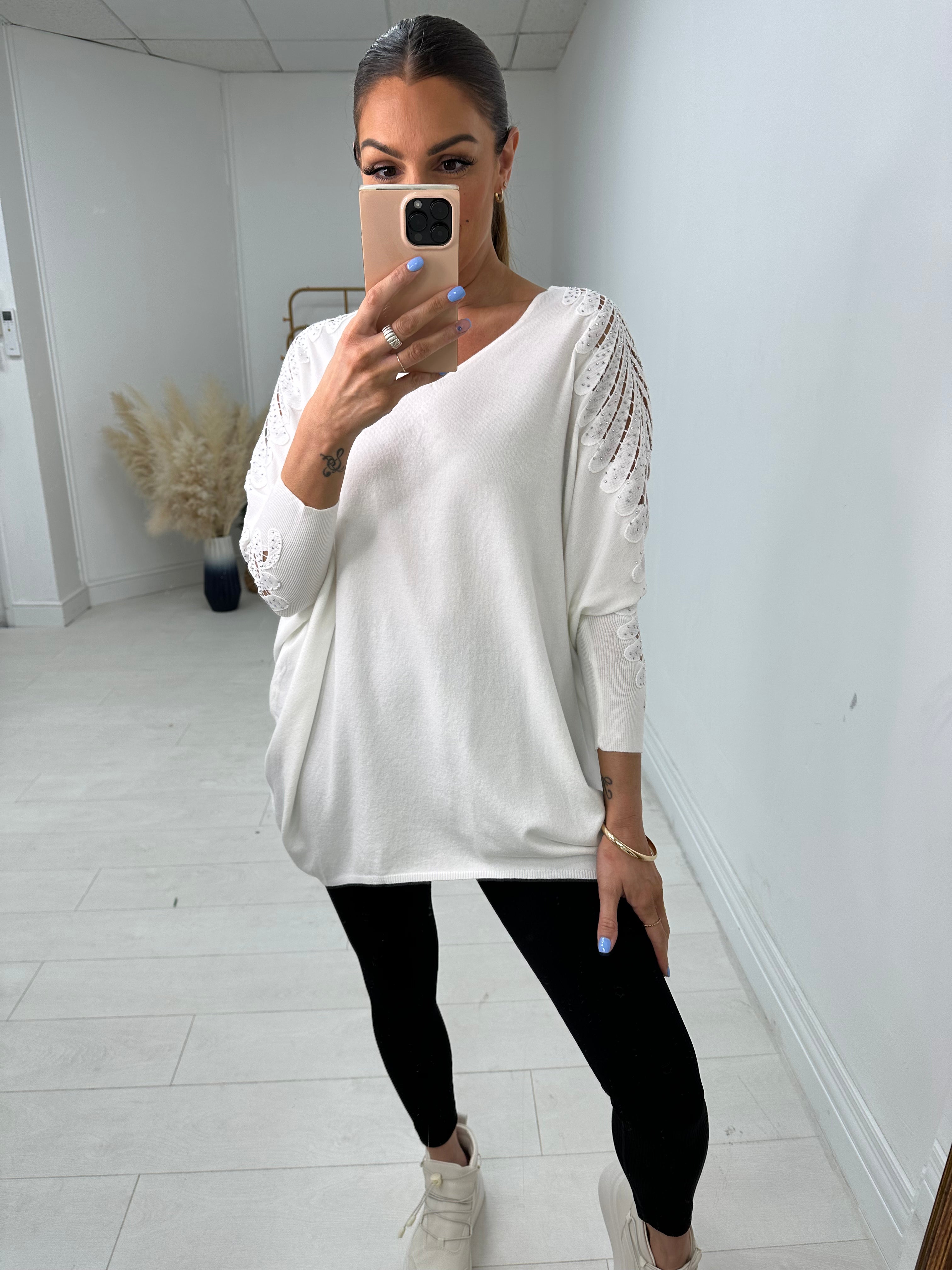 Ximena Diamante Sleeve V Neck Jumper