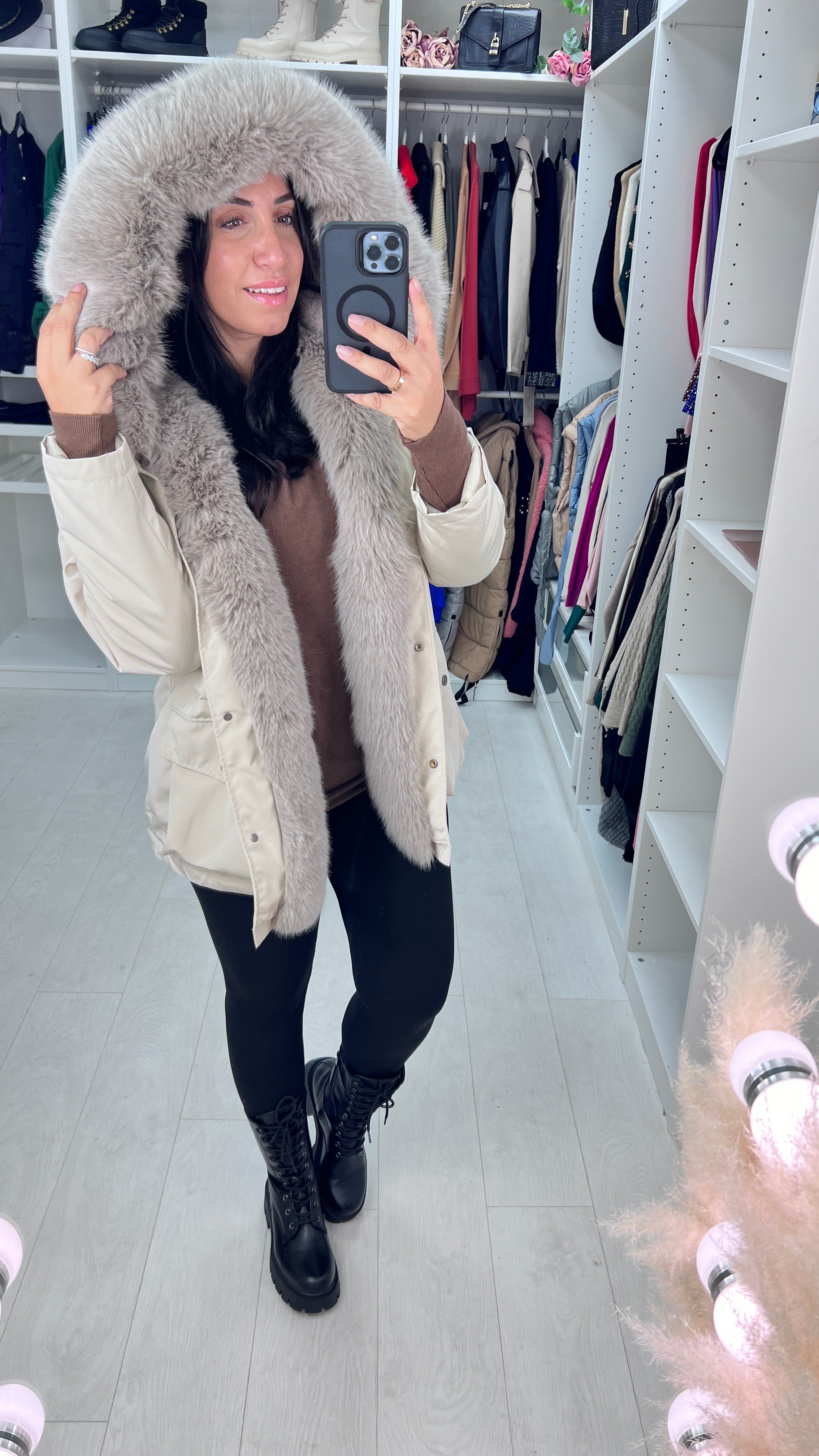 Chelen Military Faux Fur Hooded Short Coat