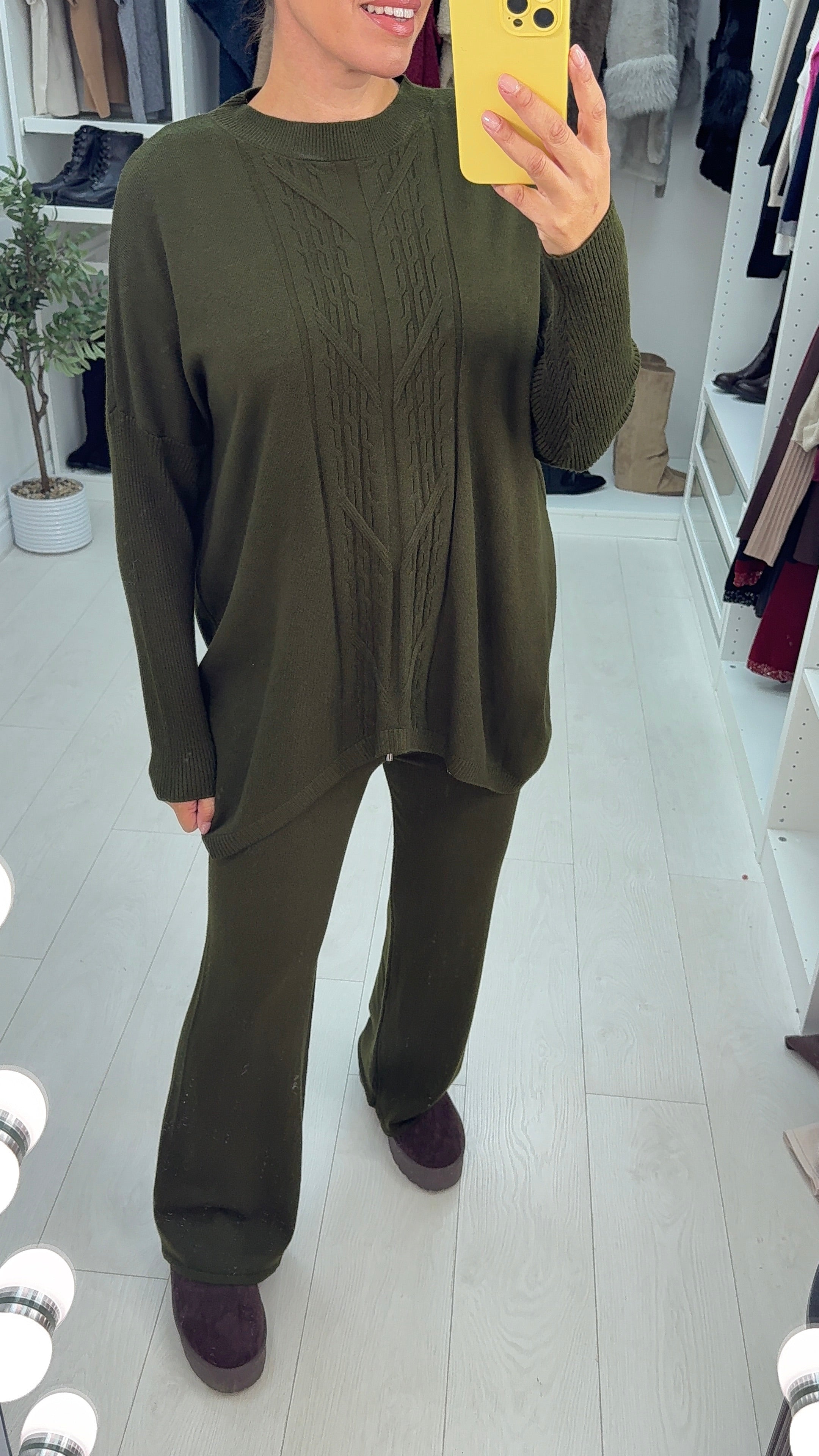 Zelda Plain Textured Detailed Loose Fit Loungewear Set