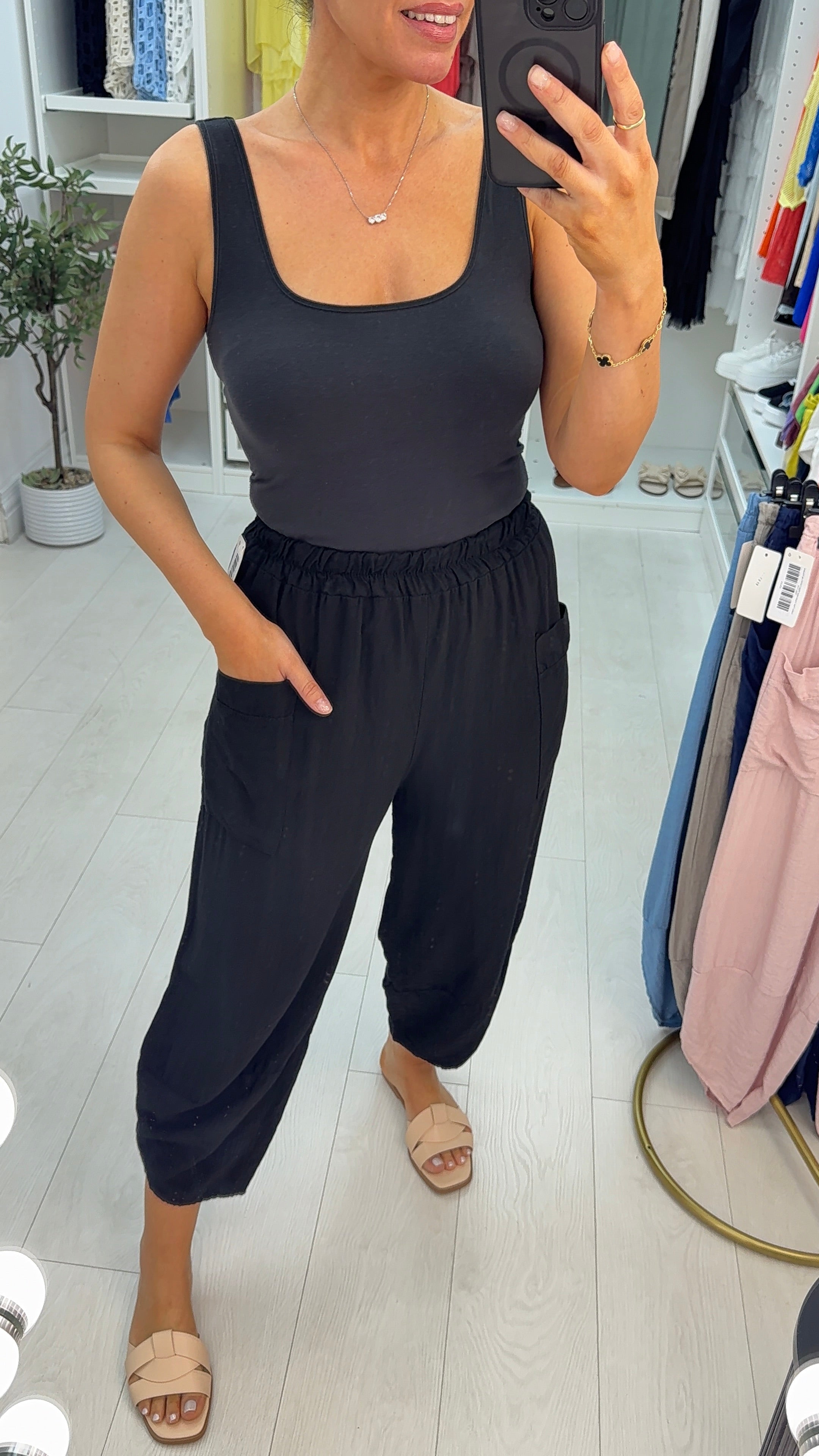Izalea Plain Elasticated Waist Carrot Leg Trousers