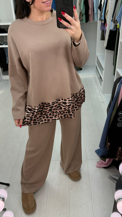 Daniela Leopard Panel Oversized Loungewear Set
