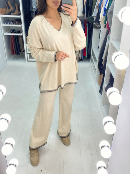 Farah Contrast Stitch Loungeset