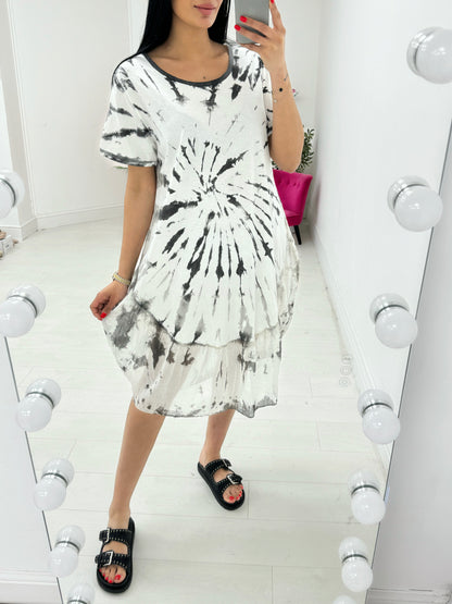 Kamilah Tie Dye Midi Dress