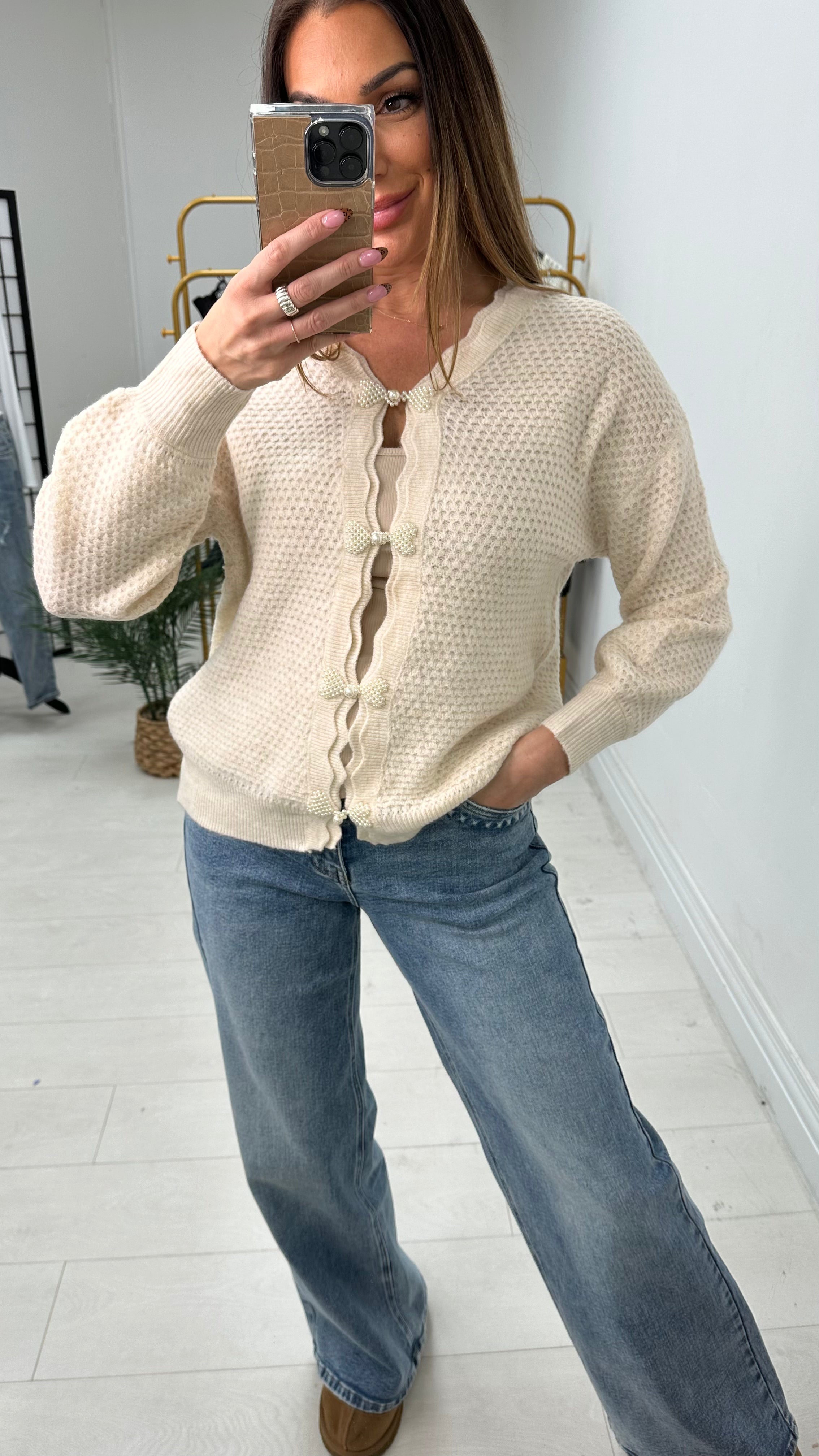 Clover Pearl Bow Detailed Knitted Cardigan