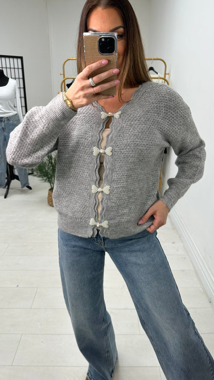 Clover Pearl Bow Detailed Knitted Cardigan