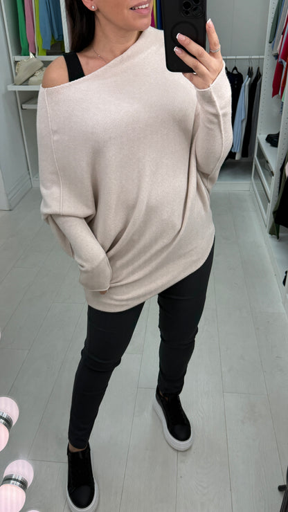 Nita Plain Asymmetric Jumper