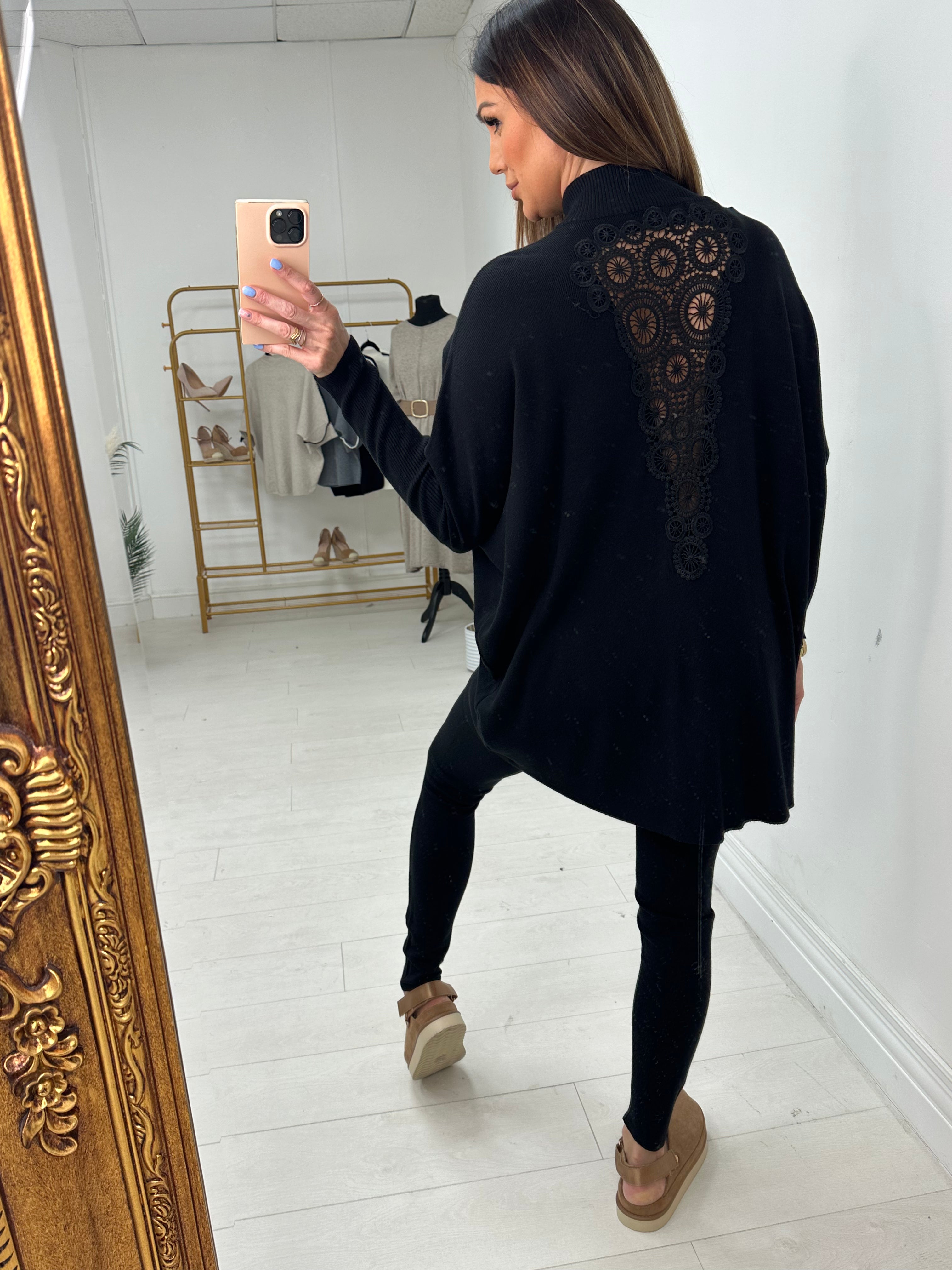 Julietta Plain Crochet Back Loungewear Set