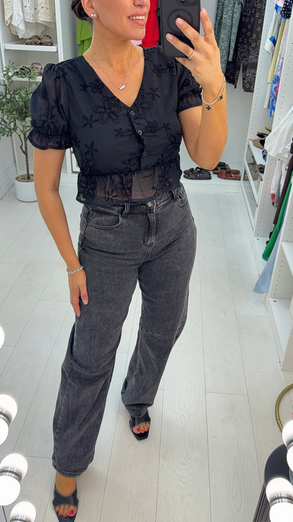 Daye Floral Embroidered Blouse