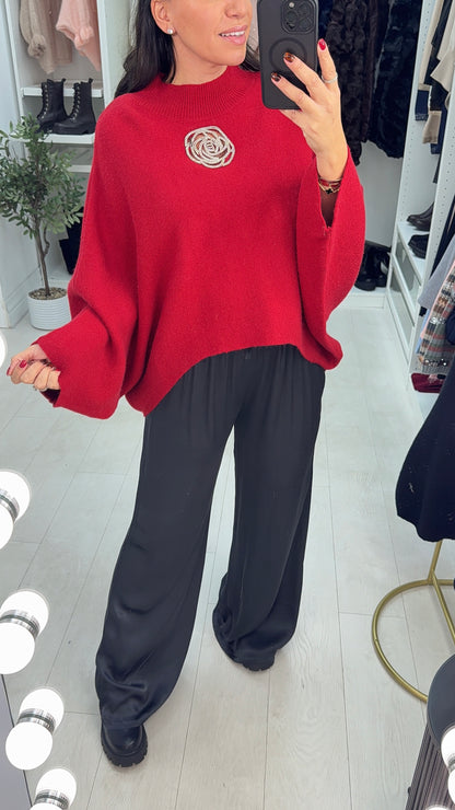 Hettie Embellished Flower Detailed Dipped Hem Jumper