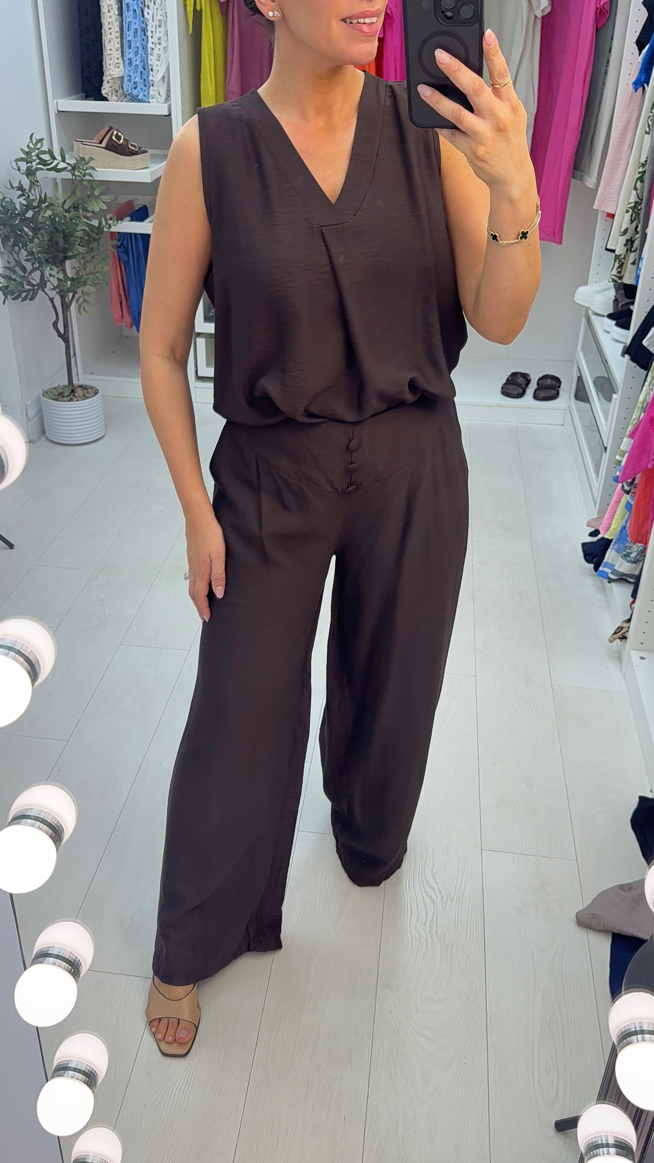 Doria Plain V Neck Sleeveless Co-Ord Set