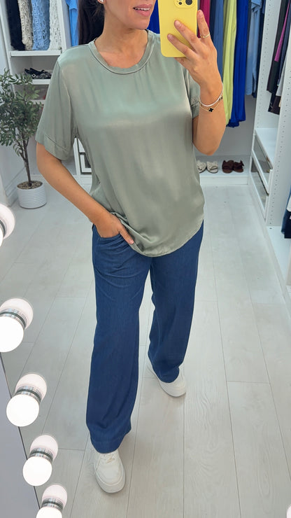 Letita Plain Satin Dipped Hem Short Sleeve Top