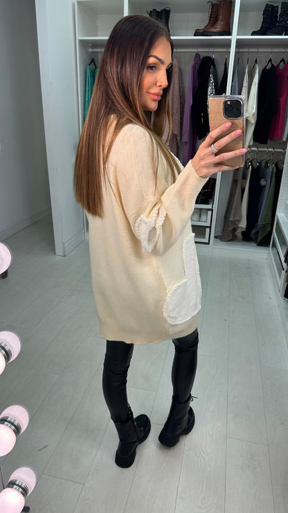 Andrelle Heart Detailed Longline Knit Jumper