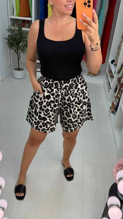 Mica Leopard Print Elasticated Waist Shorts