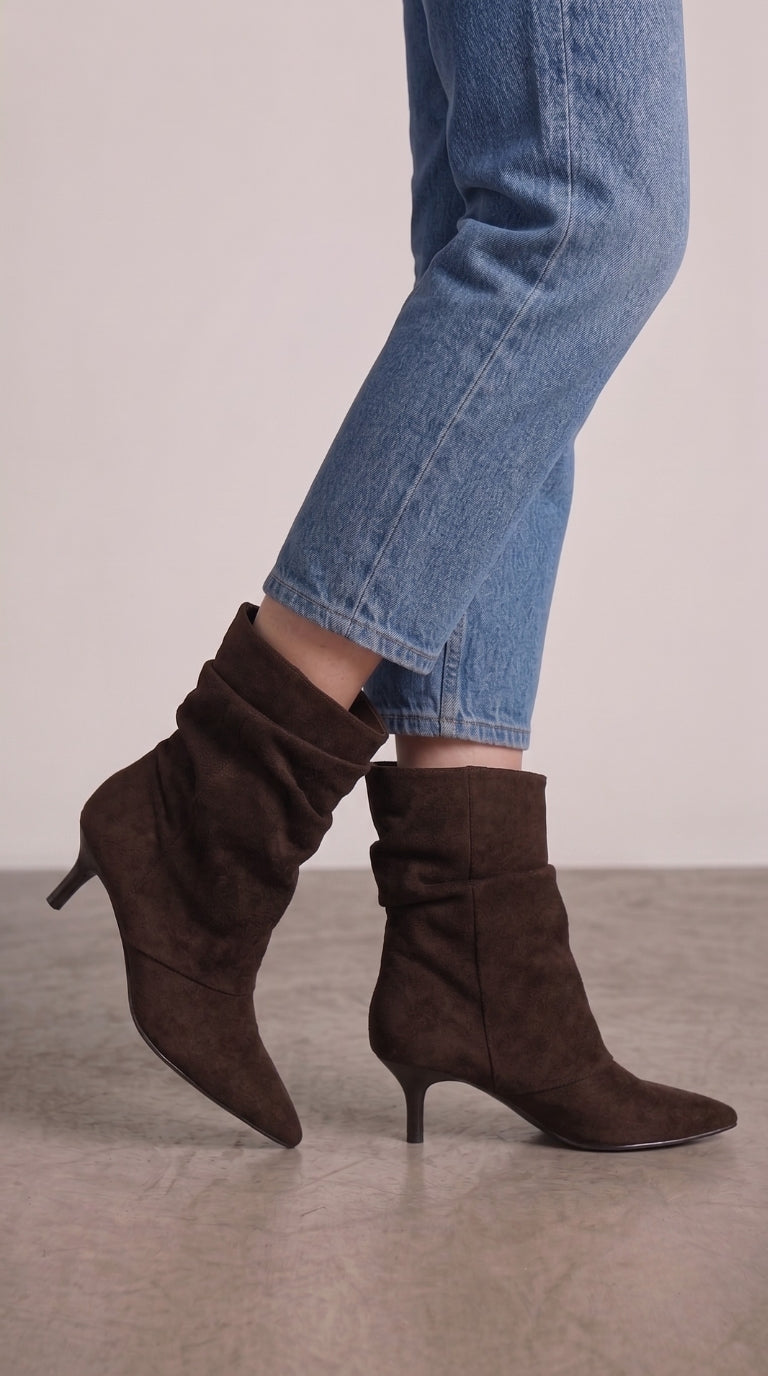 Hariet Faux suede Runched Heeled Boots