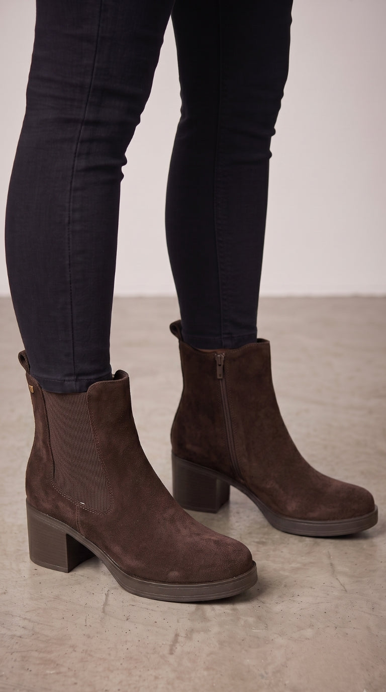 Kally Faux Suede Heeled Chelsea Boots