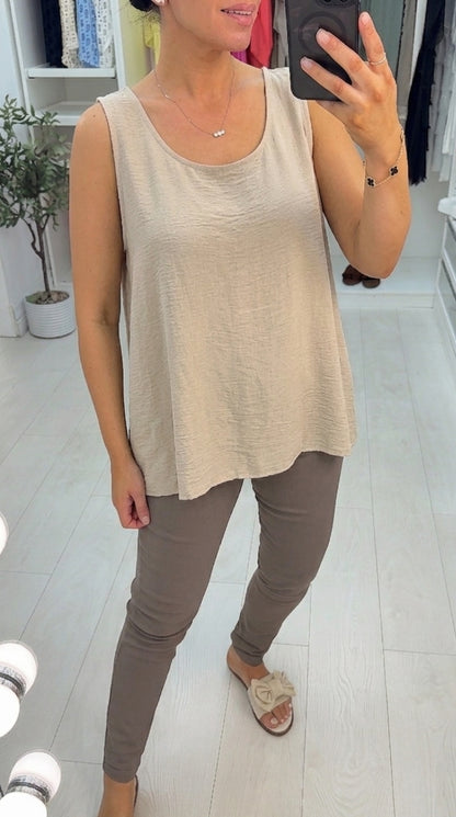 Harlow Plain Button Back Loose Fit Top