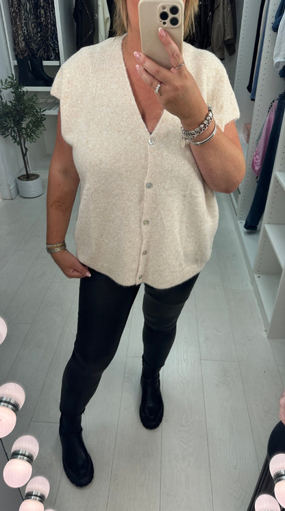 Sabella Plain Sleeveless Knitted Cardigan