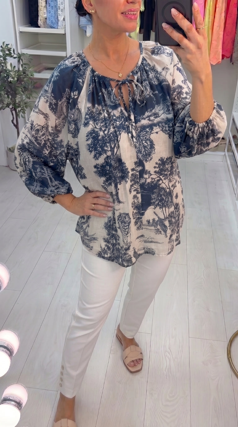 Eveline Jungle Print Loose Fit Lightweight Blouse