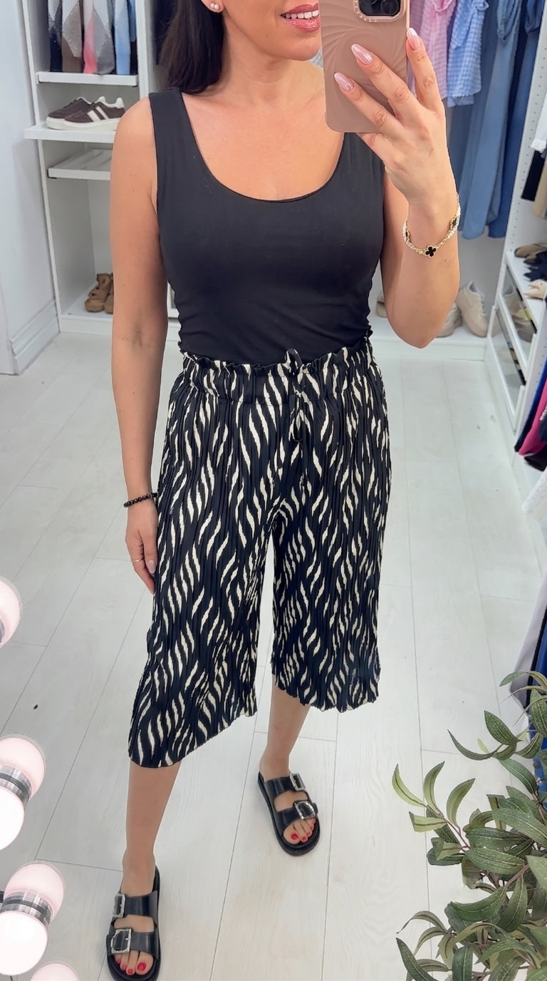 Rose Pleated Abstract Wide Leg Culottes