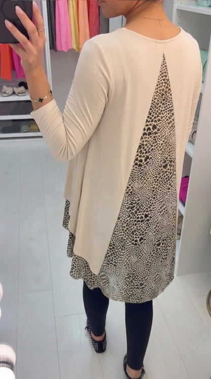 Lacie  Heart Print Chiffon Back Detailed Dipped Hem Top
