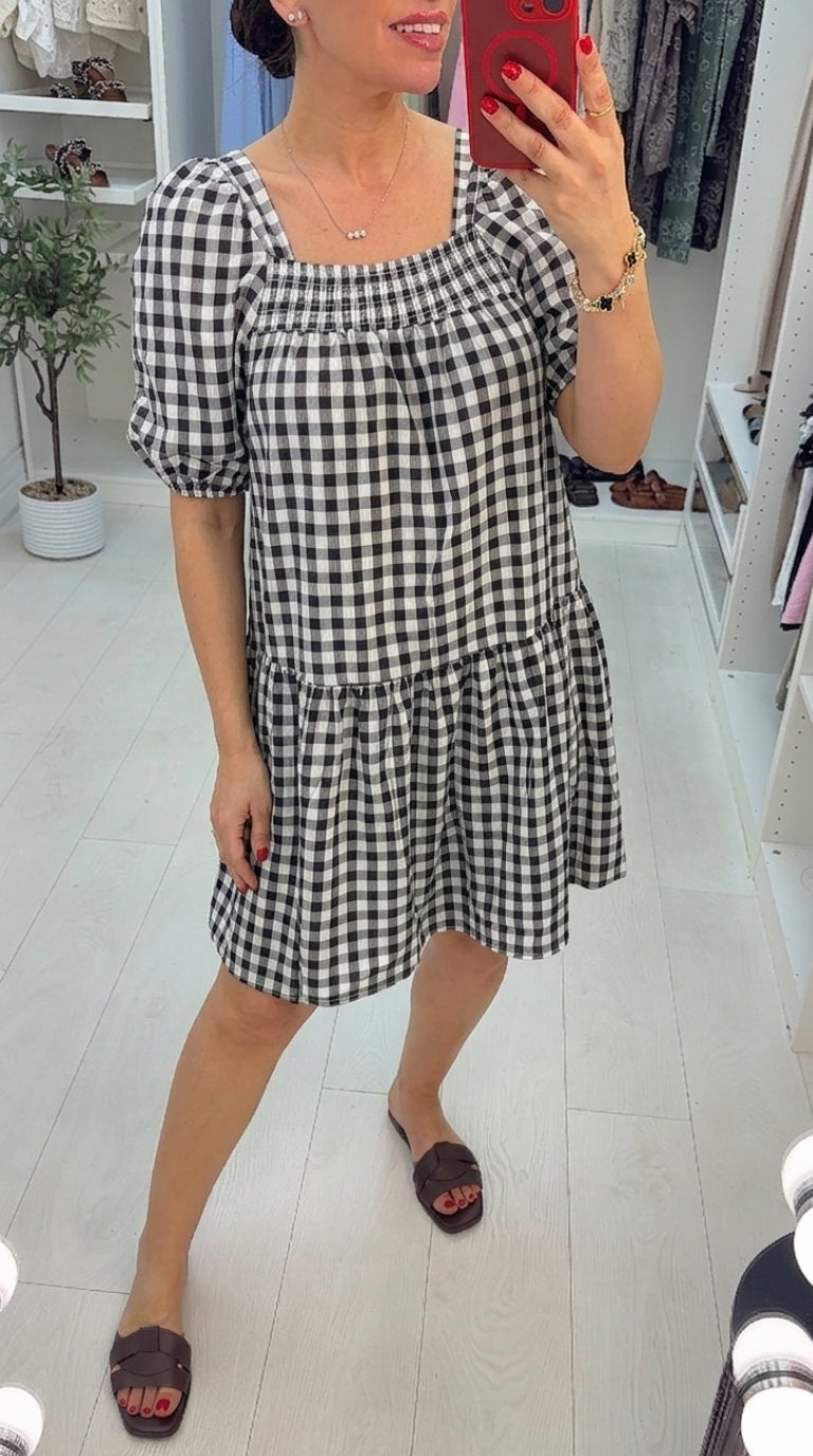 Kellis Checked Monochrome Elasticated Puff Sleeve Dress