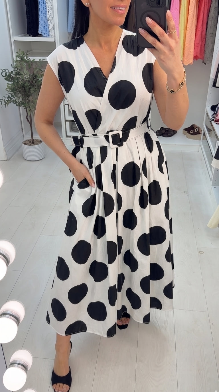Jarna Polka Dot V Neck Belted Maxi Dress