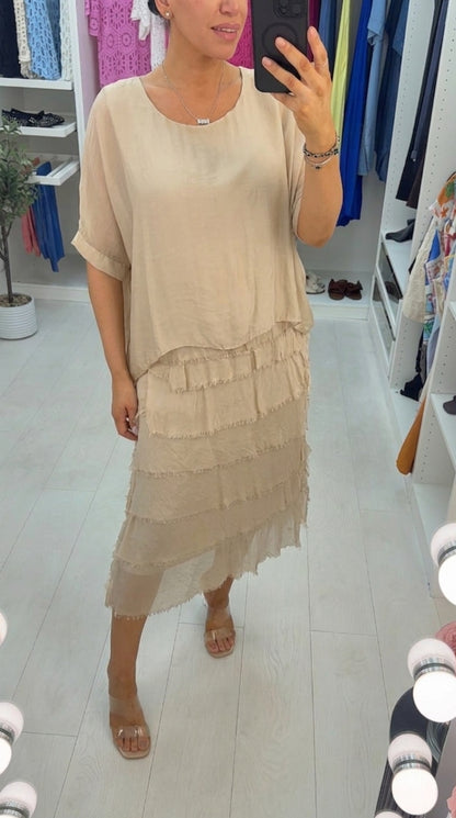 Lizzie Plain Batwing Sleeve Ruffle Dress