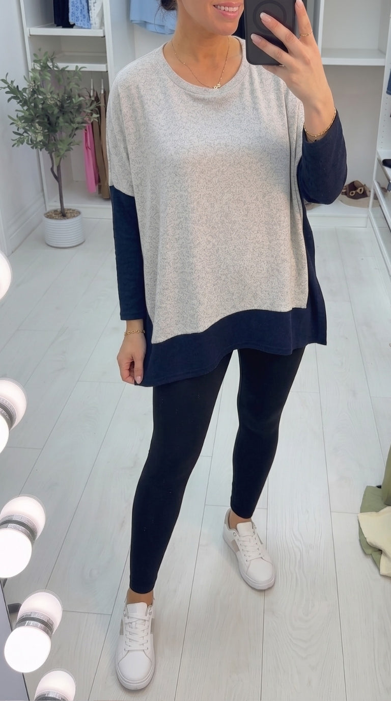Lindy Oversized Two Tone Split Side Thin Knit Jumper