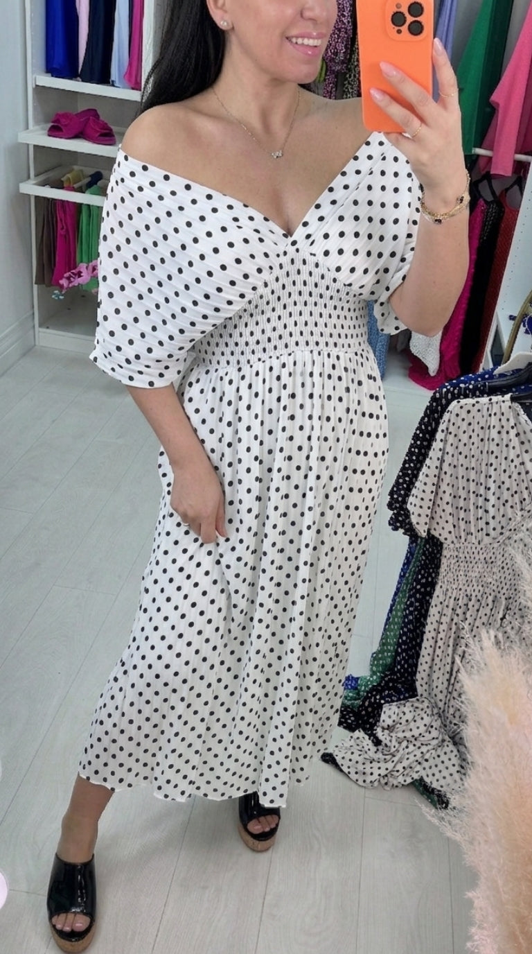 Giulia Polka Dot Magic Maxi Dress – BowsBoutiques