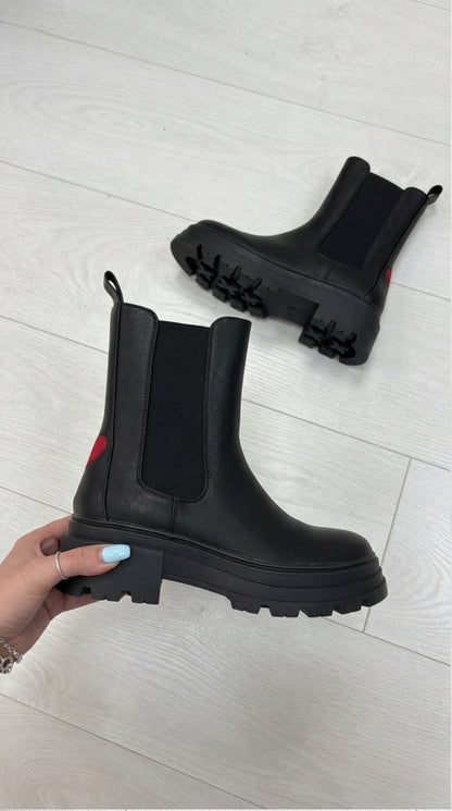 Felicity Faux Leather Heart Detailed Chelsea Boots