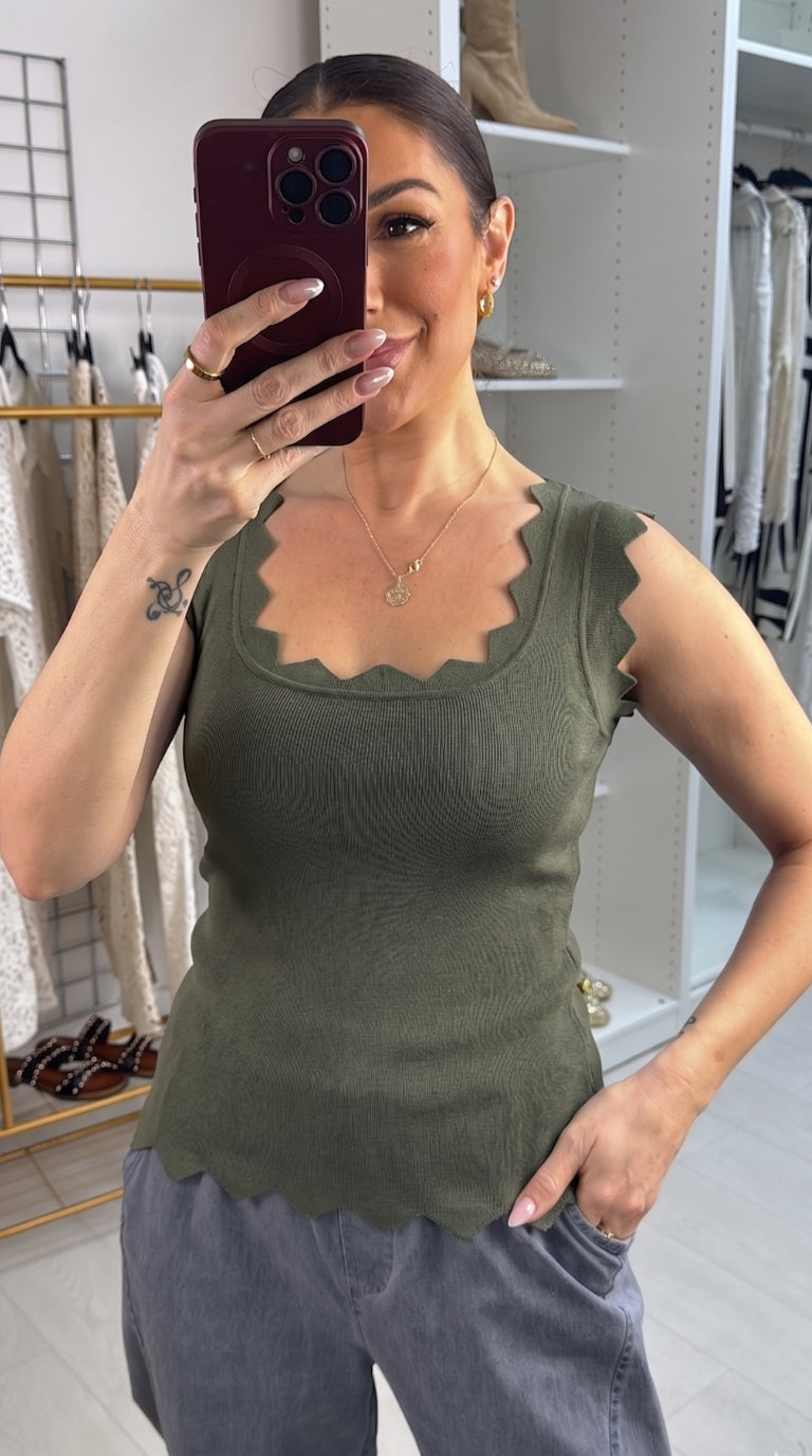 Lyndsey Zig Zag Trim Vest