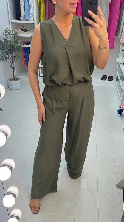 Doria Plain V Neck Sleeveless Co-Ord Set