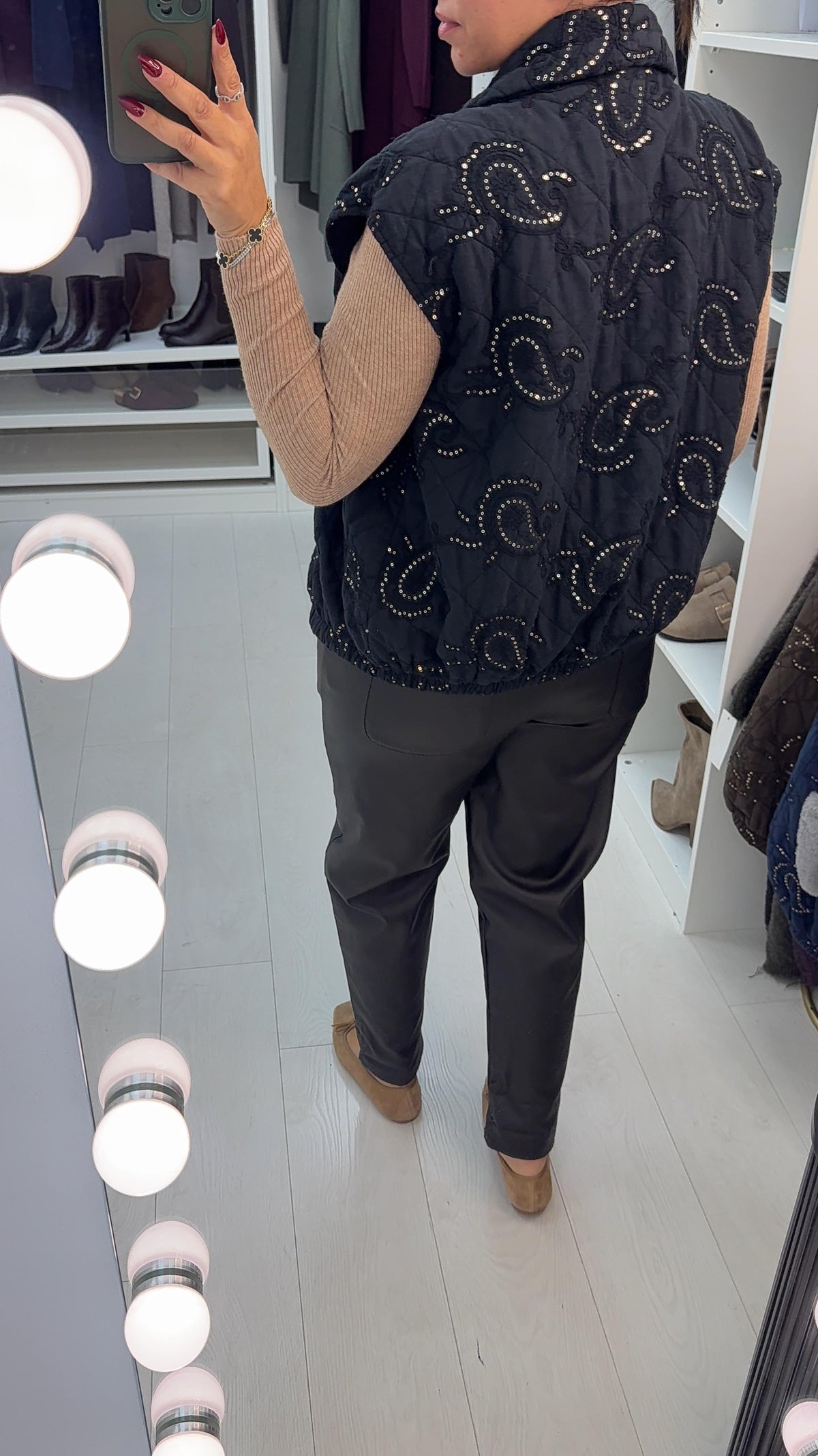Ramina Embellished Paisley Print Lightweight Gilet