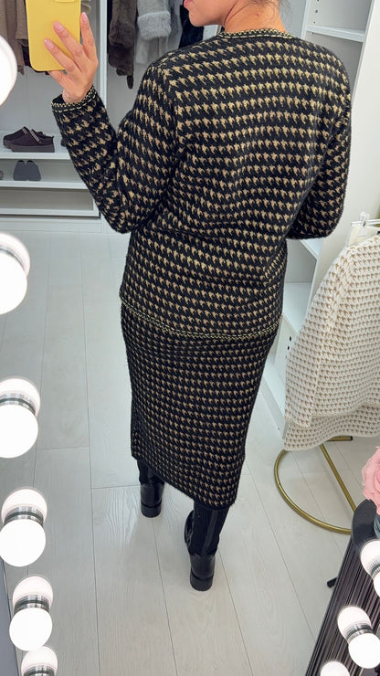 Tayana Super Soft Dogtooth Knitted Skirt Co-Ord Set