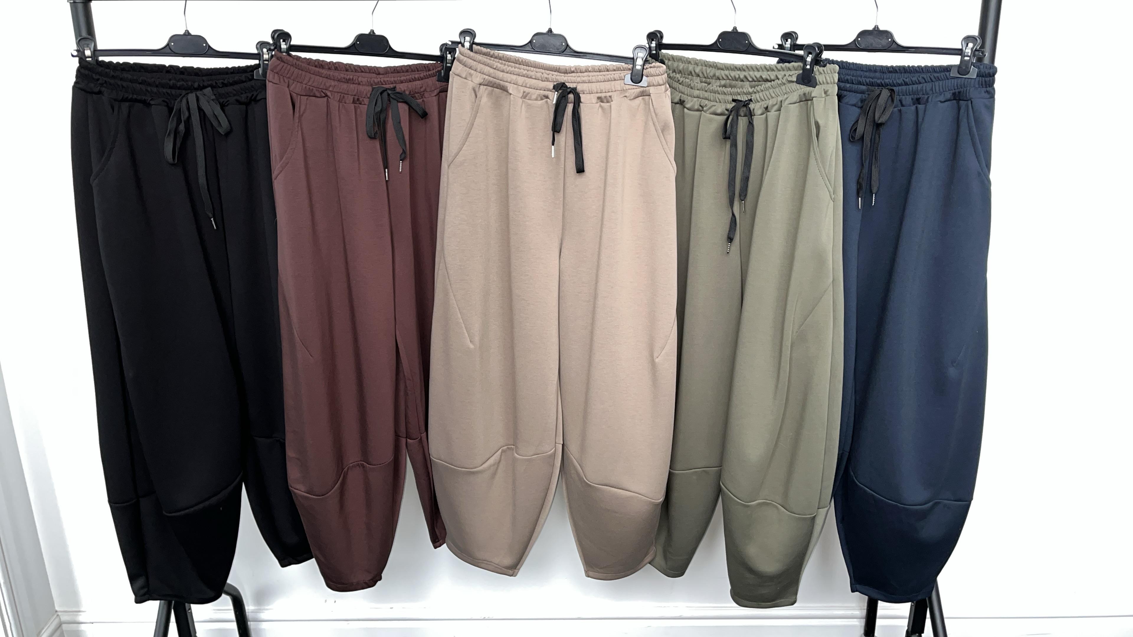 Roya Carrot Leg Loose Fit Joggers