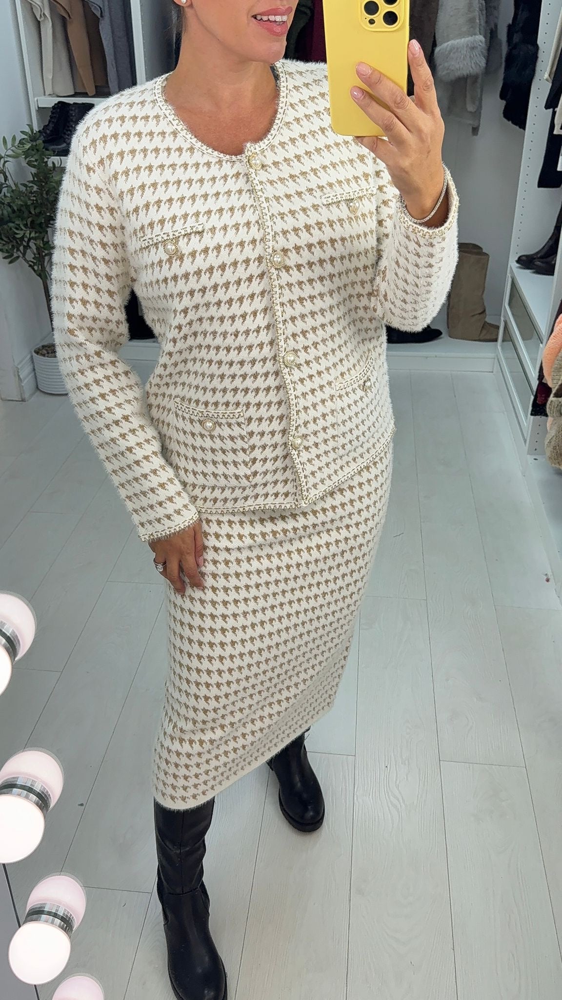 Tayana Super Soft Dogtooth Knitted Skirt Co-Ord Set