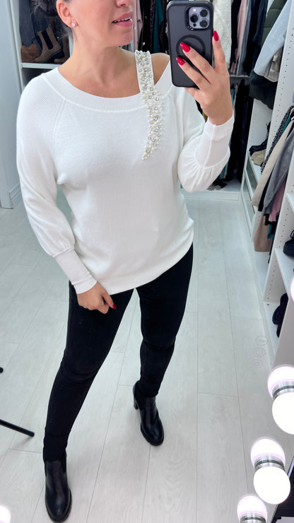 Nisha Diamante Pearl Link Knit Jumper