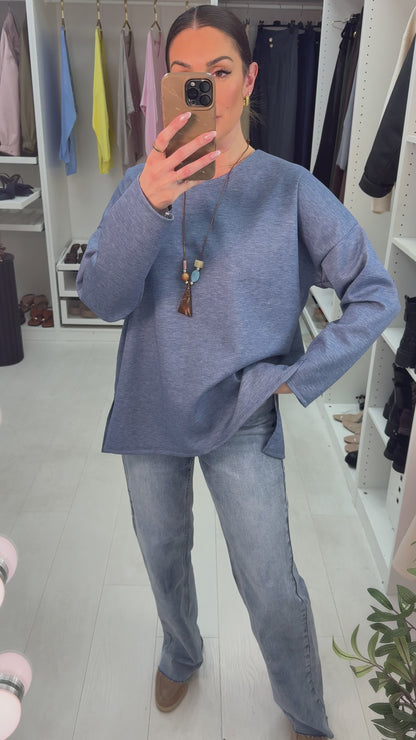 Adalie Plain Necklace Loose Fit Top