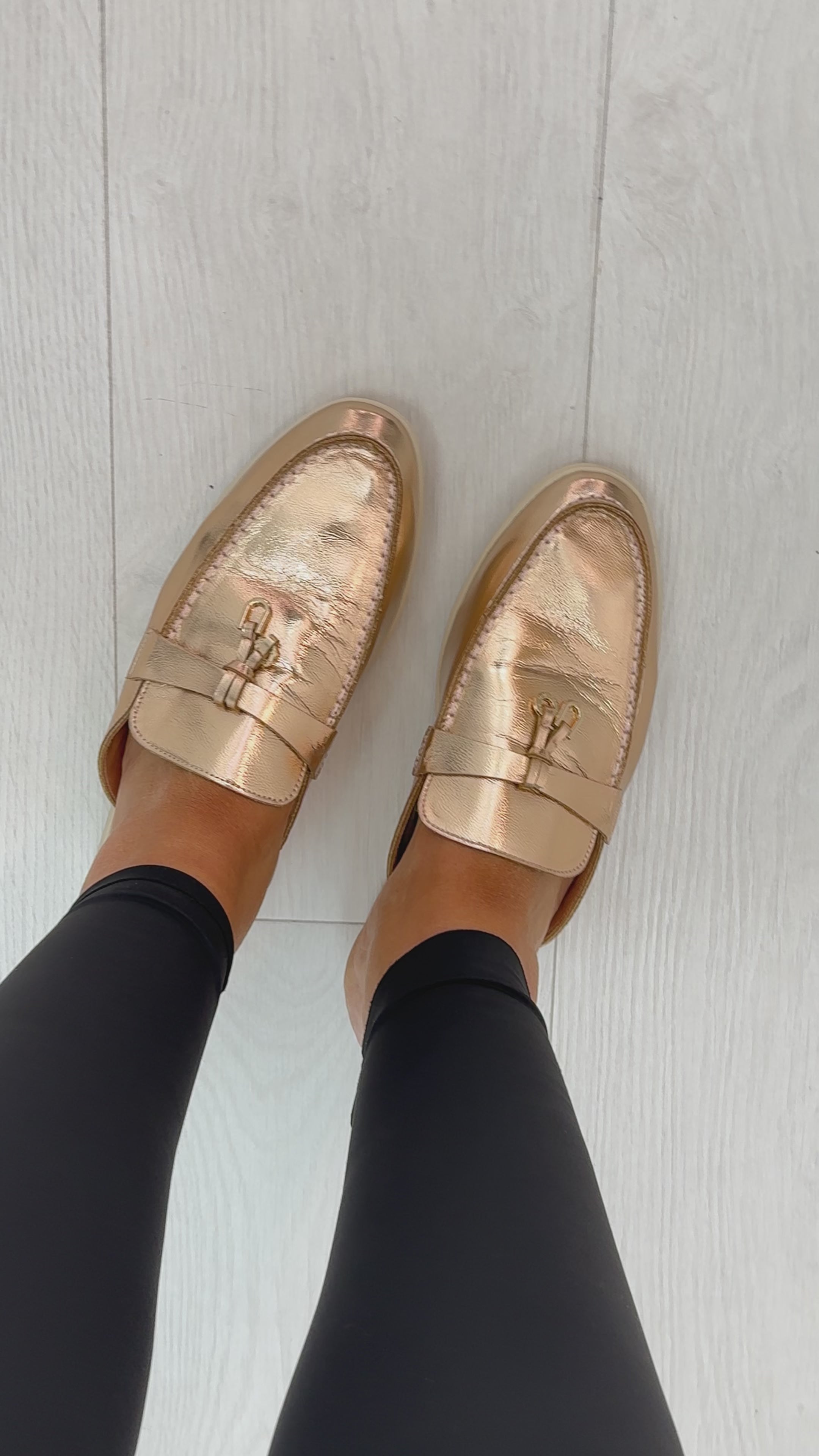 Load video: Rayna Pendant Detail Mules