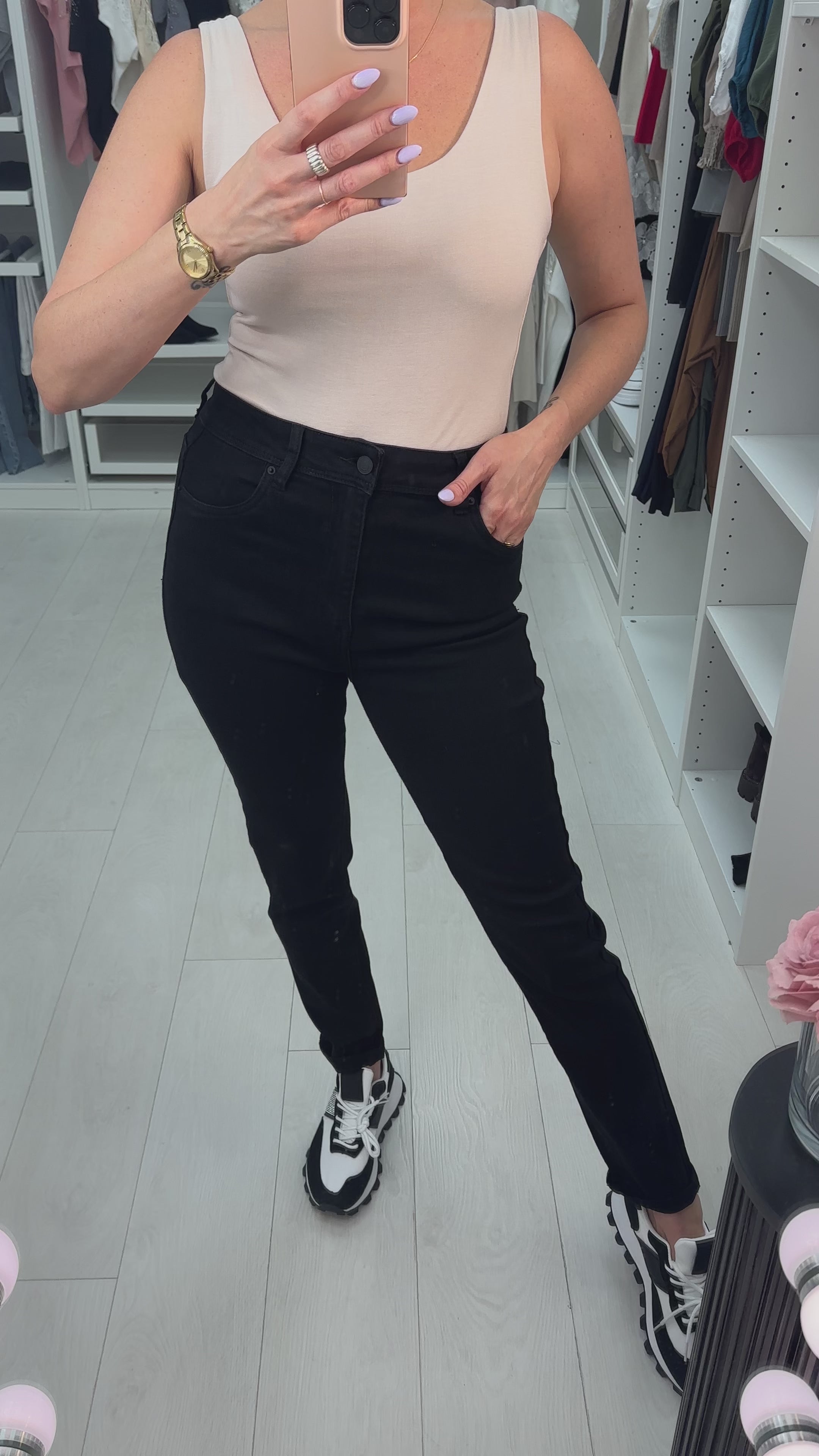 Load video: Julio Black Super Stretch High Waist Jeans