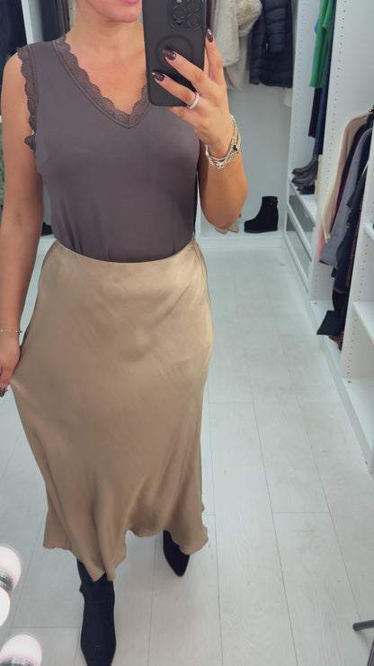 Drea Elasticated Waist Satin Midi Skirt