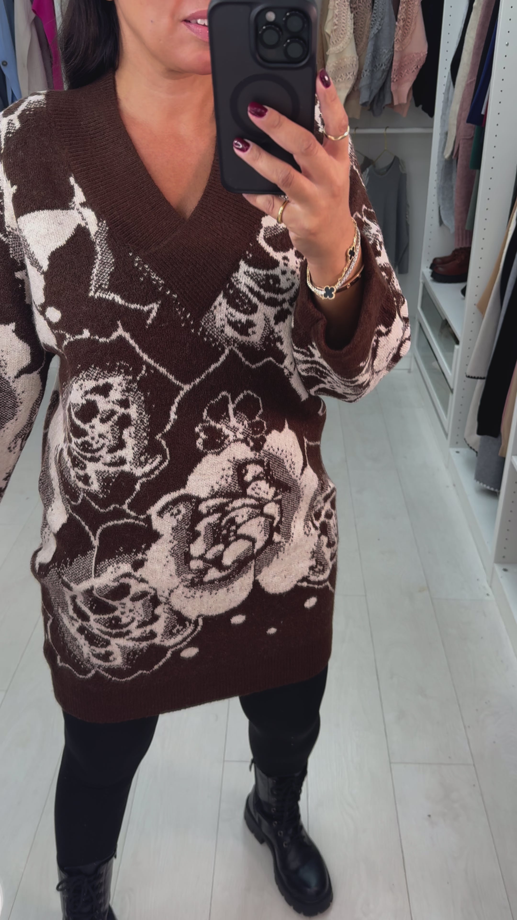 Haylie Flower Pattern V-Neck Longline Jumper
