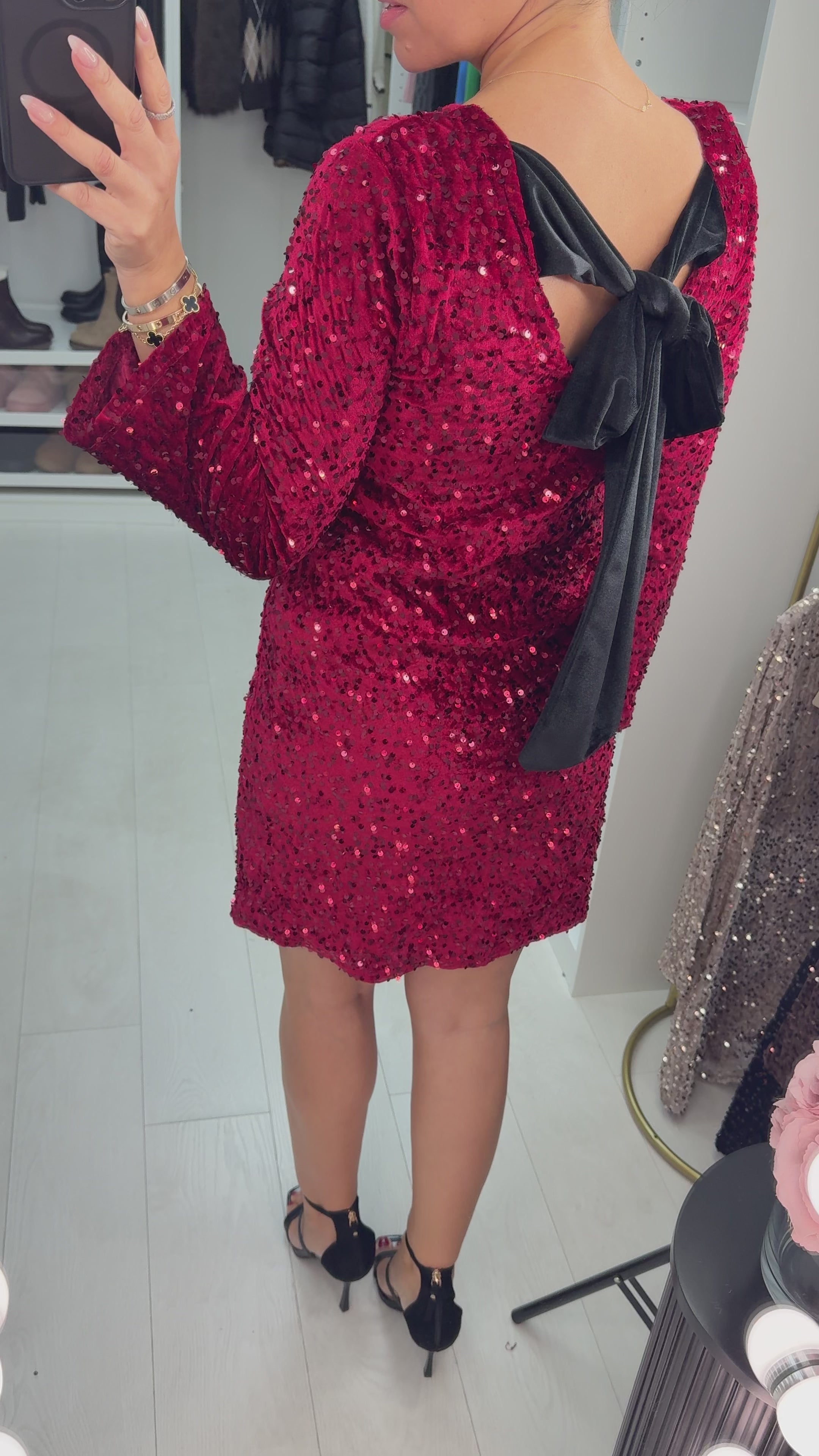 Lisana Sequin Embellished Bow Back Midi Dress