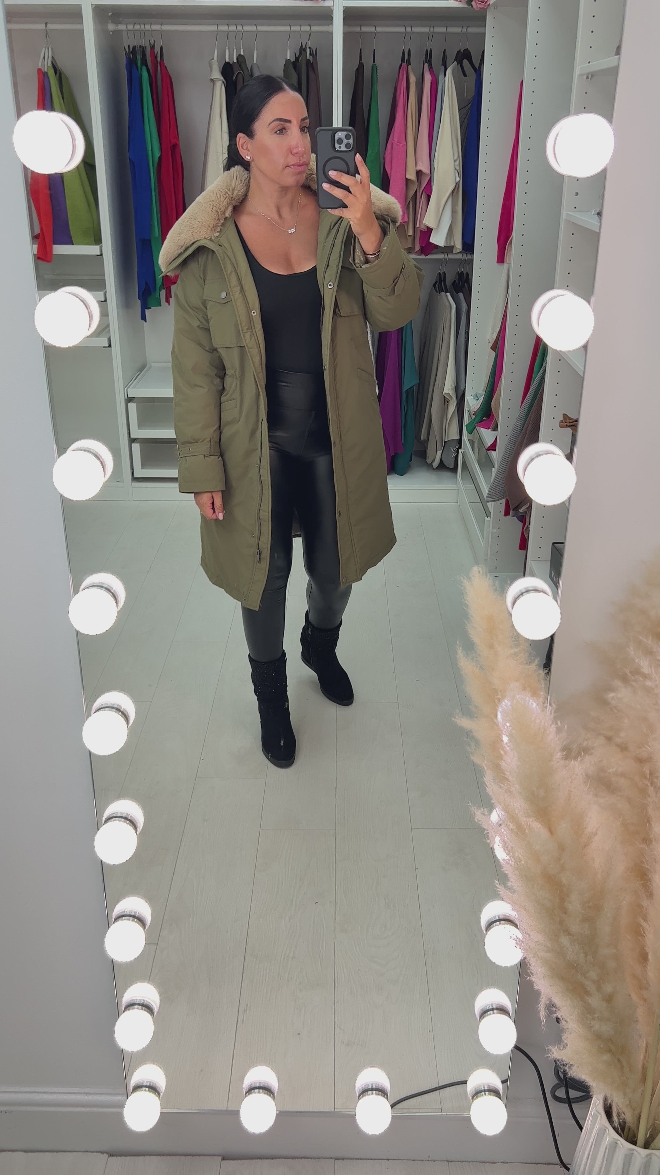 Load video: Tallulah Khaki Faux Fur Collar Coat