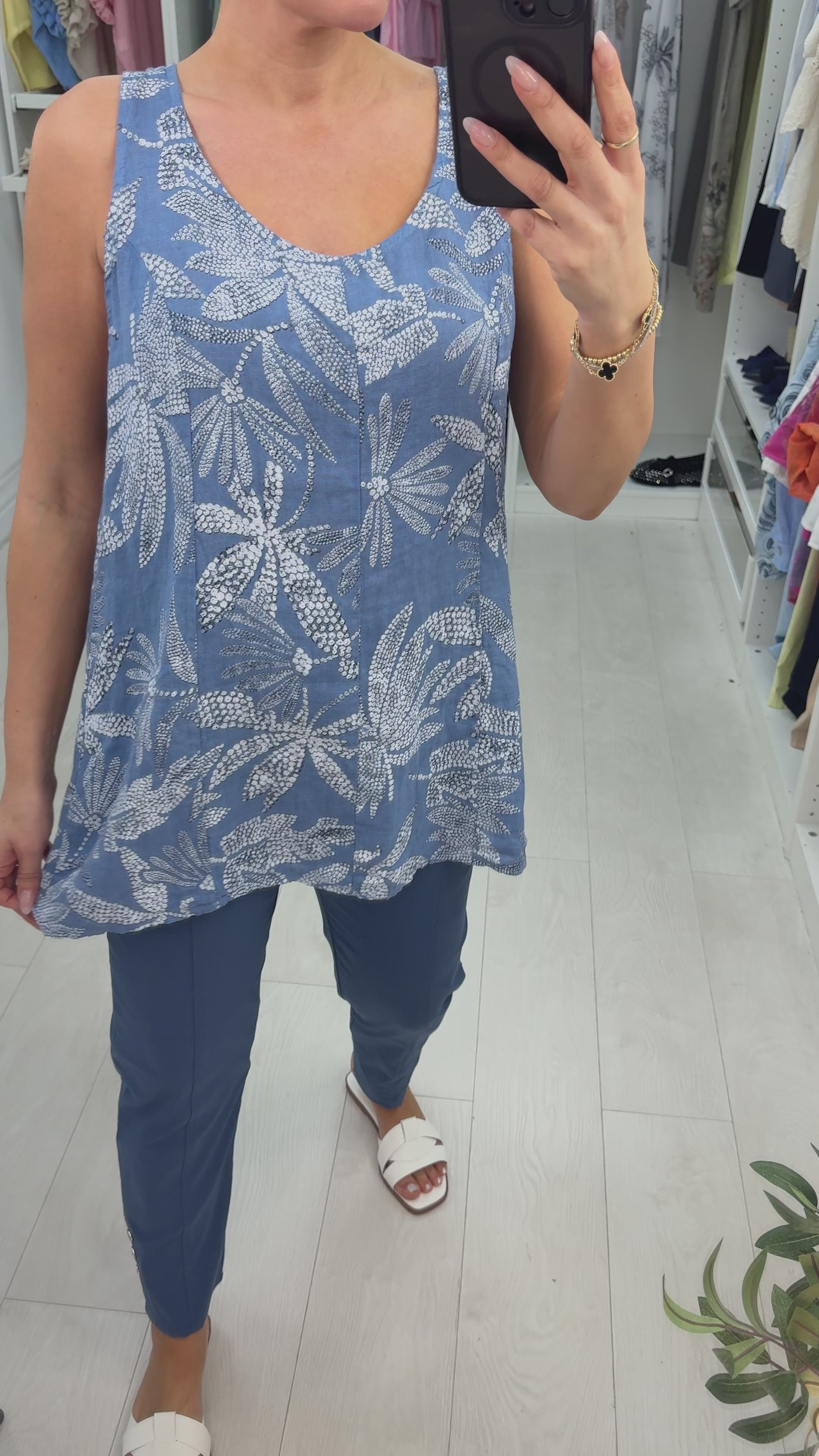 Nickie Floral Print Dipped Hem Linen Top