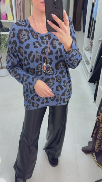 Zina Leopard Print Necklace Thin Knit Jumper