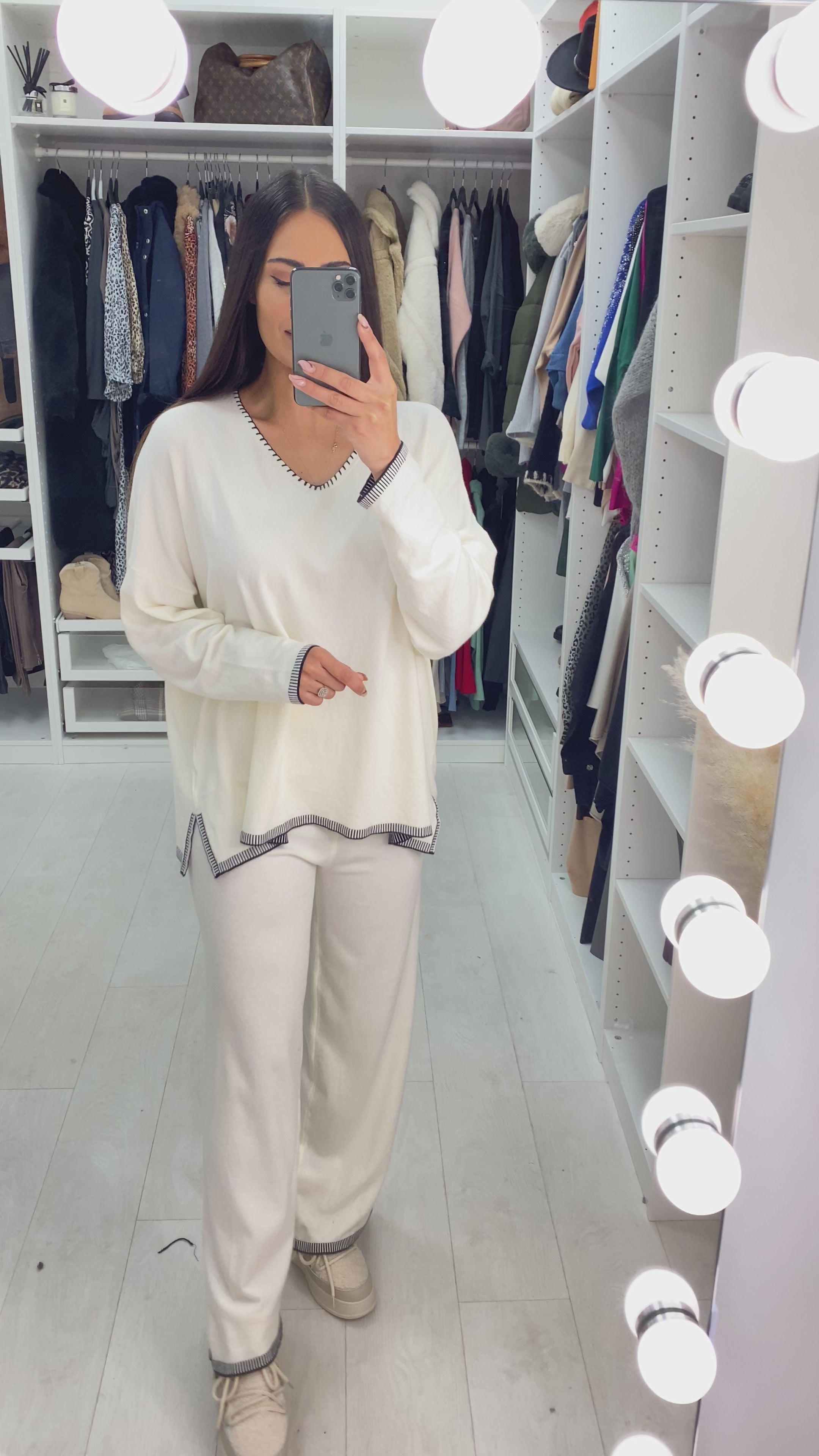 Farah Contrast Stitch Loungeset