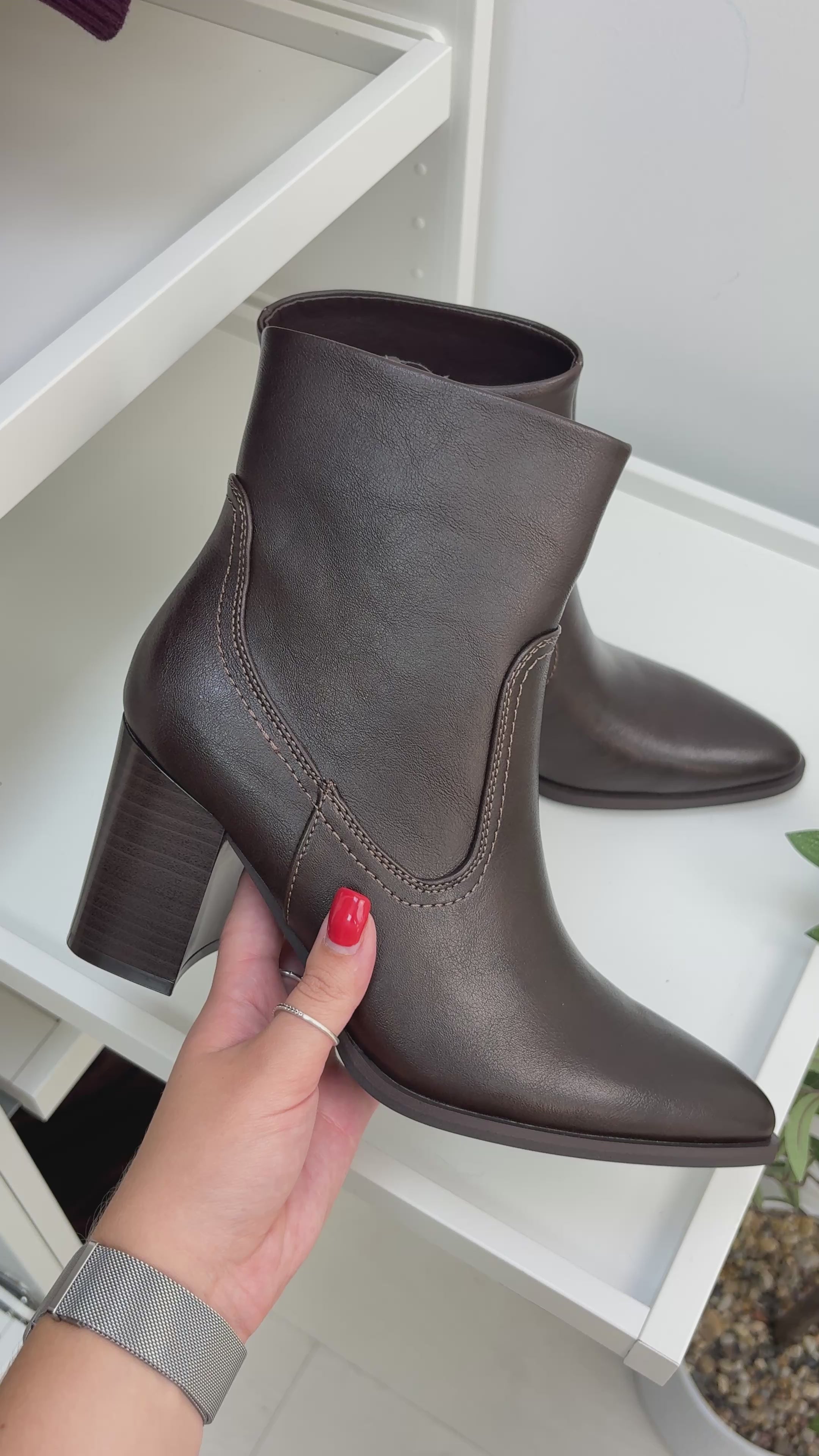 Kalia Faux Leather Pointed Heeled Boots