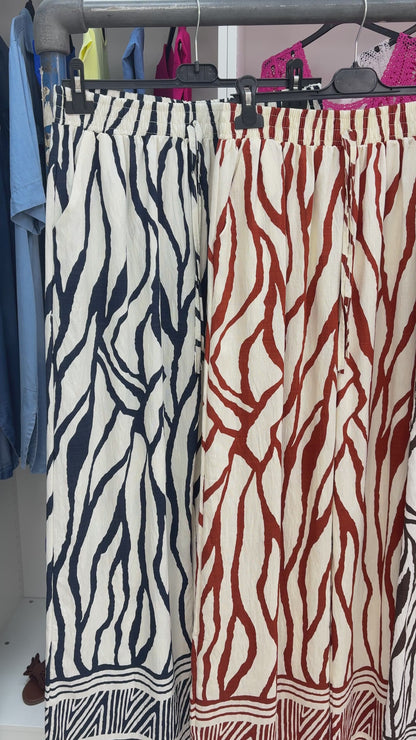 Evan Abstract Print Wide Leg Trousers
