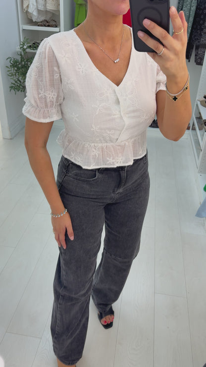 Daye Floral Embroidered Blouse